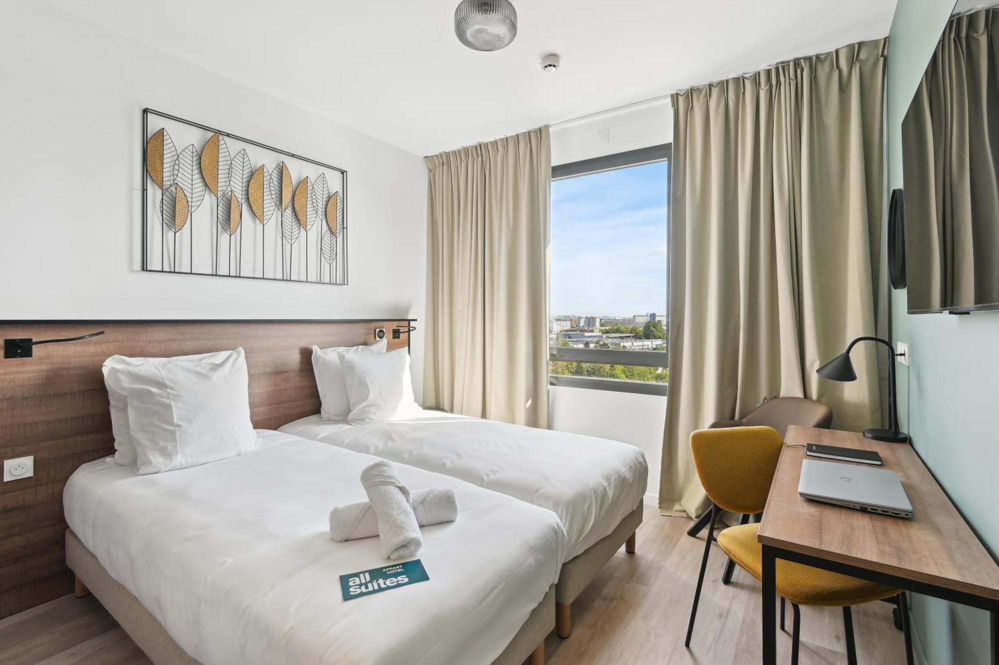All Suites Paris Ouest Colombes Bois-Colombes Oda fotoğraf