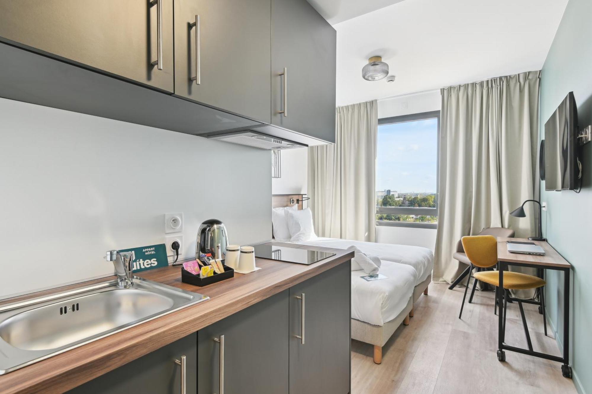 All Suites Paris Ouest Colombes Bois-Colombes Oda fotoğraf